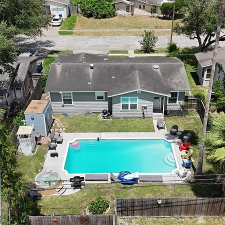 Pool Home With Ev Charger. No Fee Early Check In!